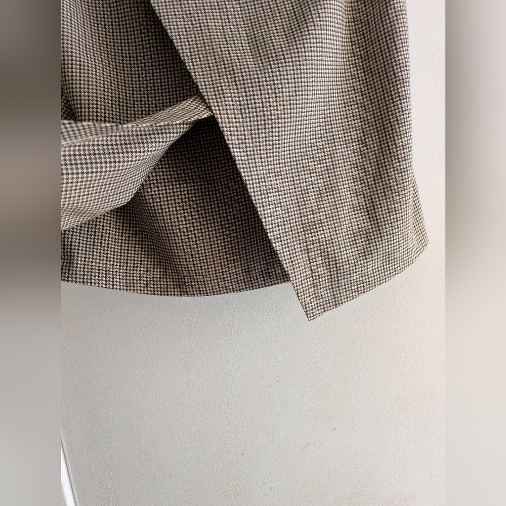 MEXX Checkered Sleeveless Draped Top. US 6 - Picture 8 of 10